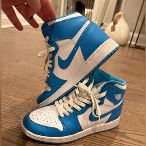 Jordan 1 Retro High OG
UNC (GS)
